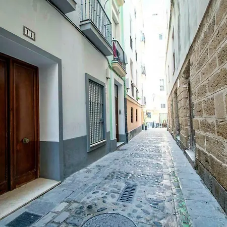 Estudio Del Populo Cadiz